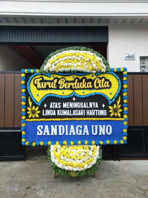 Papan Bunga Duka di Taliabu Utara